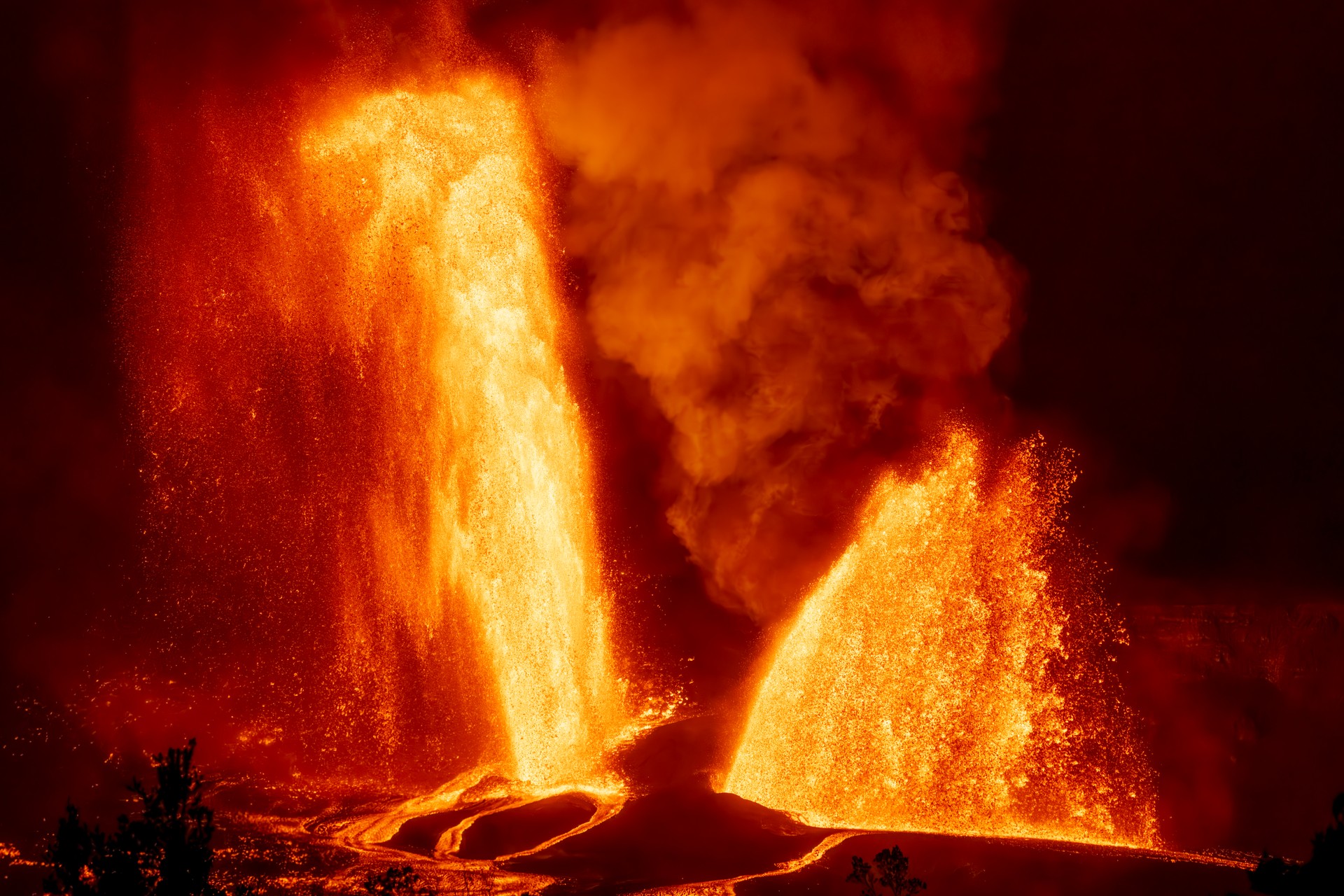 Lava flow detail, volcanic rock and orange lava, Hawaiʻi Volcanoes National Park